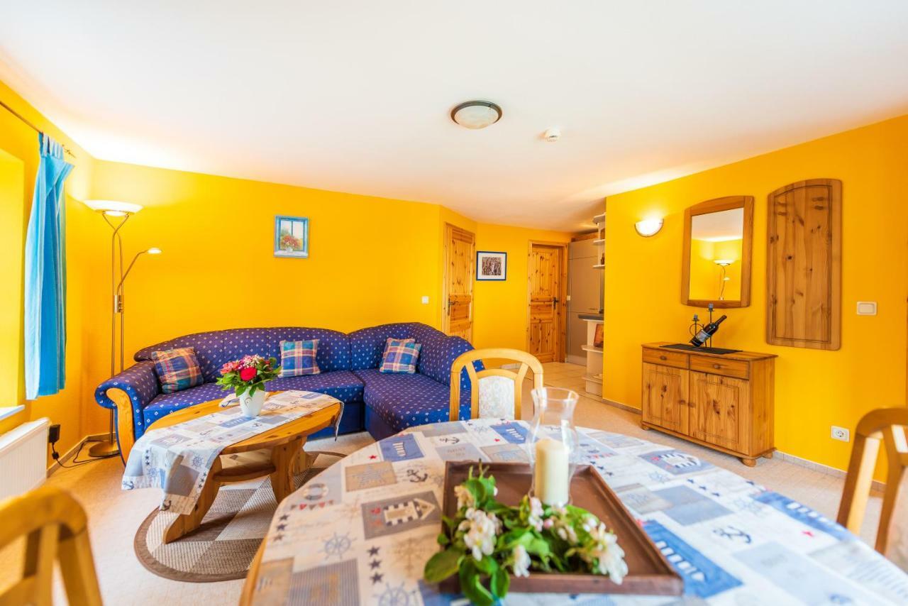 Landhaus Lorenz Middelhagen Luaran gambar